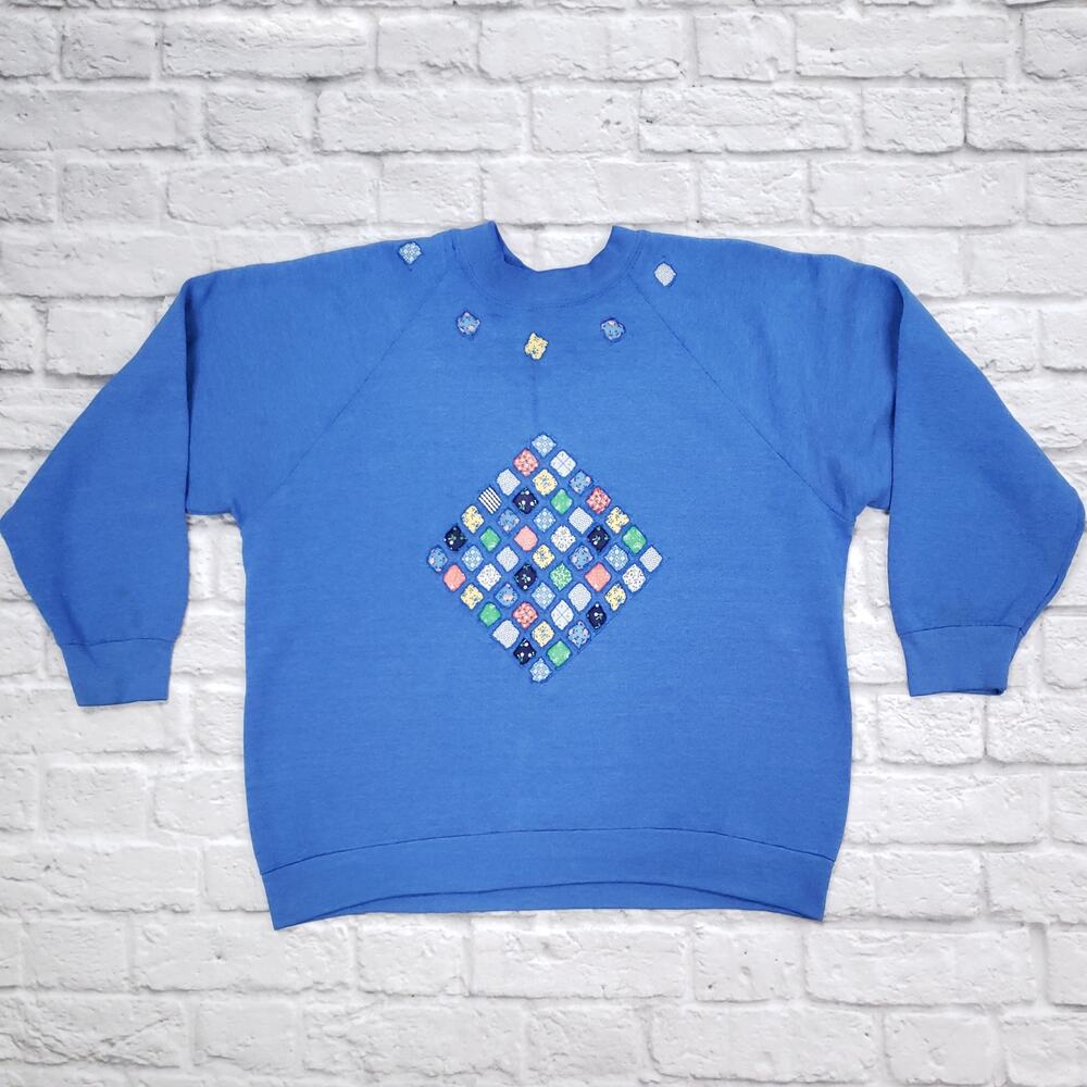 Vintage Granny Cottage Folk Patchwork Quilt Blue Sweatshirt Fits S-L - Picture 1 of 11